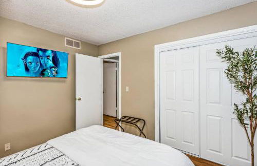 Theater, King&PoolTable with PrivateHotTub - Foto 12