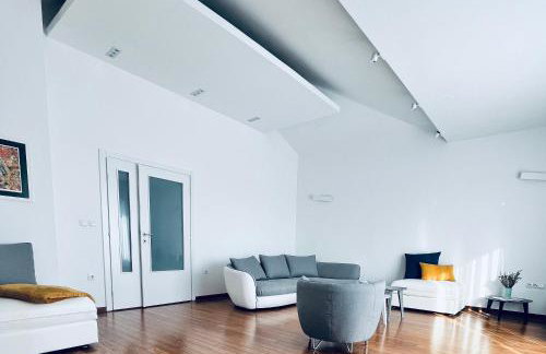 SKY - beautiful rooftop apartment with shared pool - Foto 5