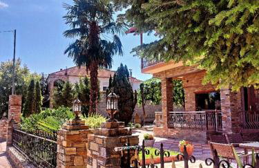 Petroula Suites Pozar - Photo 5