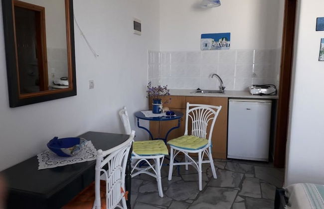 Nikoleta Kolympithres Paros - Photo 17