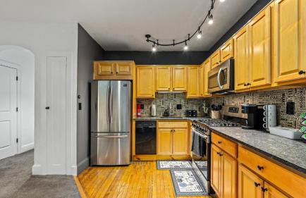 AC Retreat - Cozy 2BR by Tropicana & Beach - Foto 3