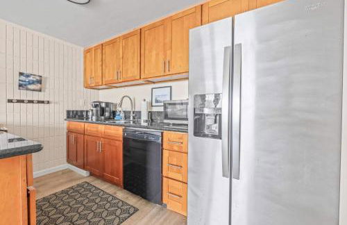 Condo on Beach with AC - Photo 13