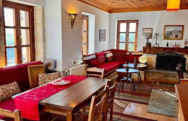 Βίτσα Πετρόκτιστο Αρχοντικό "Ιόλη" με θέα Ζαγόρι - Foto 6