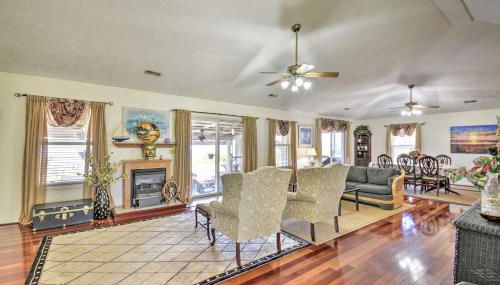 Gloucester Retreat with Backyard Oasis and Pier! - Foto 4