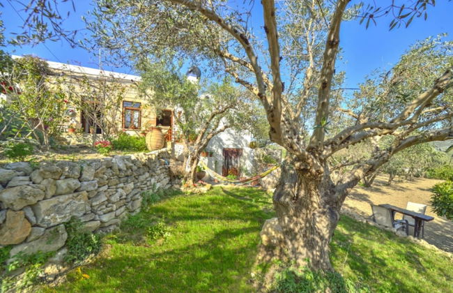 Picturesque Traditional Stone House - Foto 15