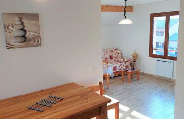 Le Pré Fleuri à Guillestre - Appartements neufs classés Meublés de Tourisme 3 étoiles- Climatisés- Parking privatif - Foto 51