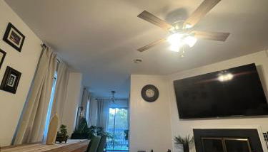 Lovely 2BR Condo near UNCW Beach - Foto 1
