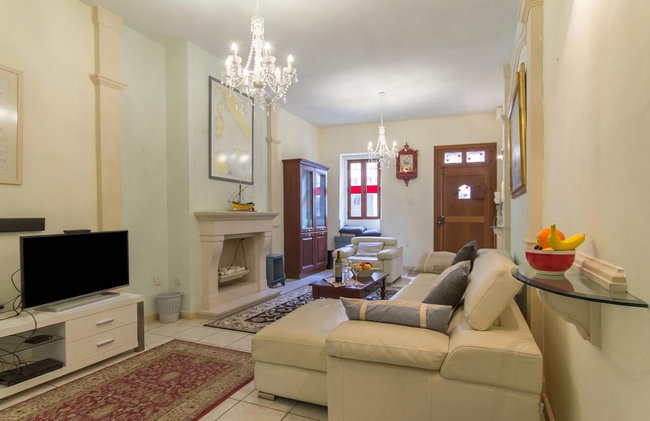 Well Located Townhouse & Courtyard Kalka - Foto 17