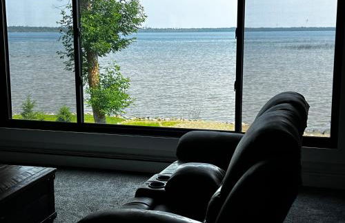 Life Is Good Lodge lakefront with sandy beach - Foto 56