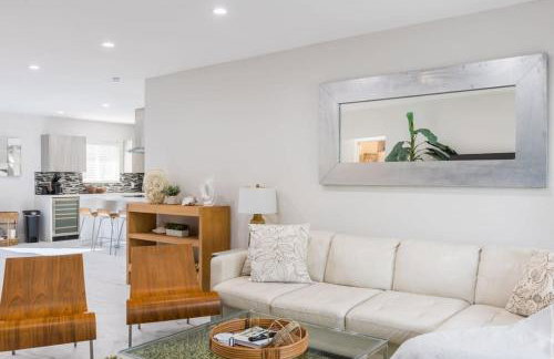 Olas Villa by Rove Travel - Home with Heated Pool - Foto 14