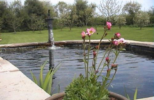 The Owl House - Hot Tub Adventures in Moreton - Pass the Keys - Foto 43