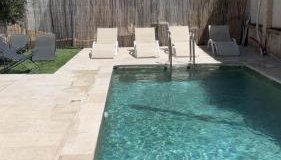Maison Villa Nimes 4 Chambres, Piscine et 2 places parkings privés fermés - Foto 3