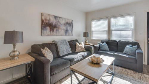 Van Nuys Abode with Patio, 7 Mi to Universal Studios - Foto 5