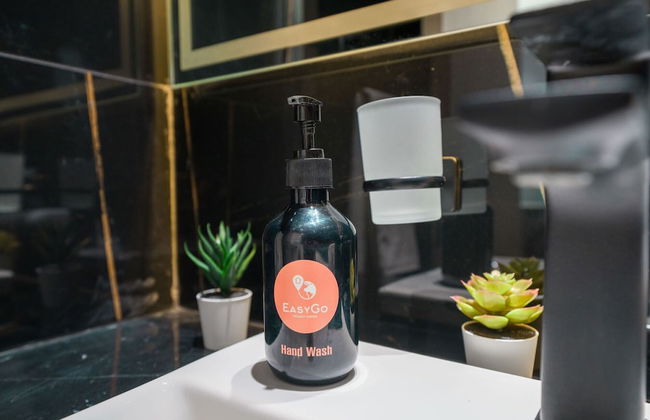 EasyGo Stylish 1BDR BinEmrd JVC - Photo 15