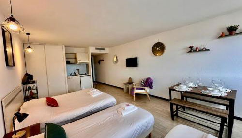 " Studio Zen Lourdes " 4 personnes - Centre Ville - Foto 3, wardrobe