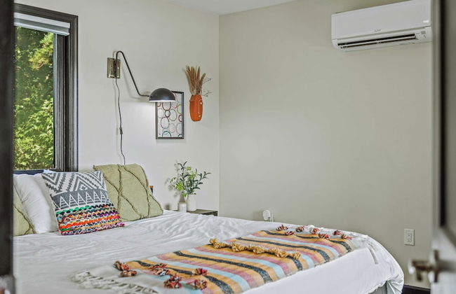 Strawberry Shores by Avantstay Lakefront Private Beach - Photo 15