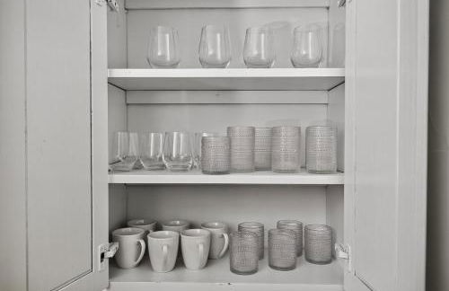 Walk to AT&T Stadium - Modern 2BR With Backyard - Foto 29