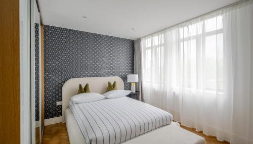 Luxurious City Centre Apartment in Chelmsford with Sky TV, Sports, Movies & Netflix - Foto 2