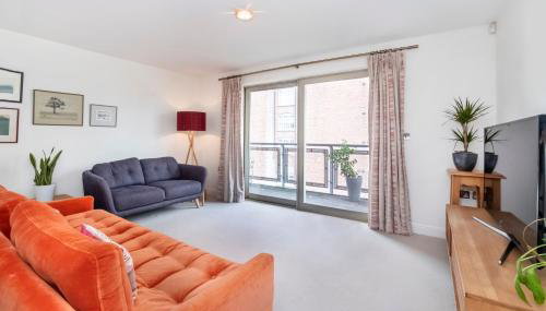 City Apartments - John Walker House - Photo 2