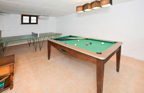 Gorgeous Home In Briare With Sauna - Photo 21