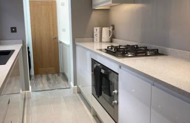 Cheshire Home Stays - Photo 12