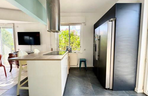 Maison lumineuse avec jardin à 50m de la mer - Foto 6