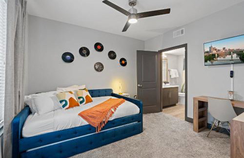 Skyline Views & PoolMins to Vanderbilt - Foto 3