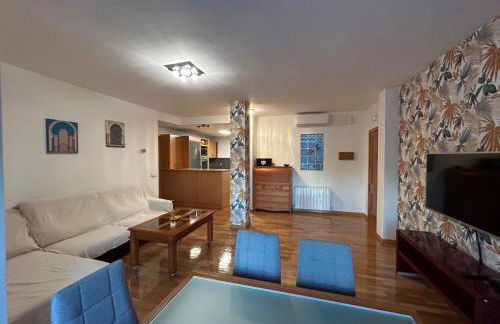 VUT EL PARQUE - aparcamiento GRATIS - Foto 3