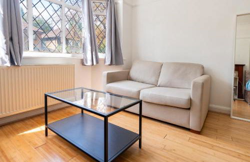 2 Bed, Wembley, Ealing, London - Foto 7