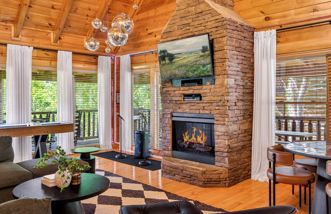 NEW Game Rm, Nerf, Outdoor Pool, Sauna, HotTub - Foto 49
