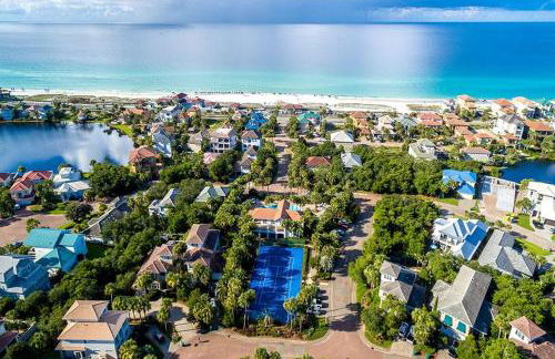 Water's Edge - Luxury Lakefront Beach House with Private Pool & Community Amenities - Foto 51