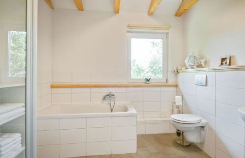 Tranquil Holiday Home in Winsen near River - Foto 50