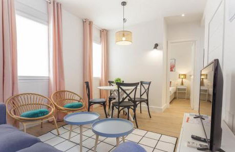 Universidad en Madrid - Photo 6