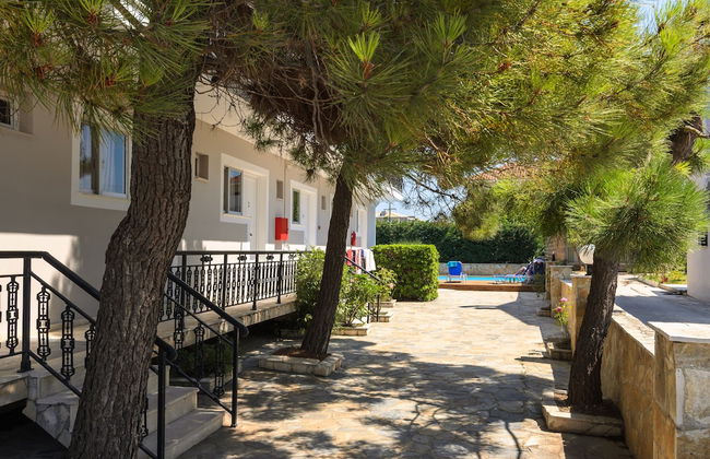 Karras Livin - Foto 31