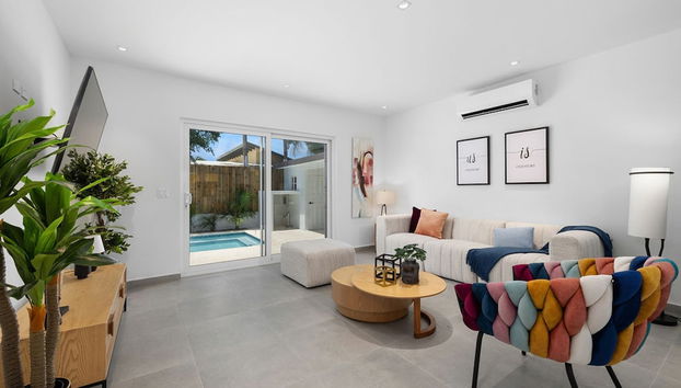 Brand NEW Private Pool King Beds Palmbeach - Foto 2, Habitación