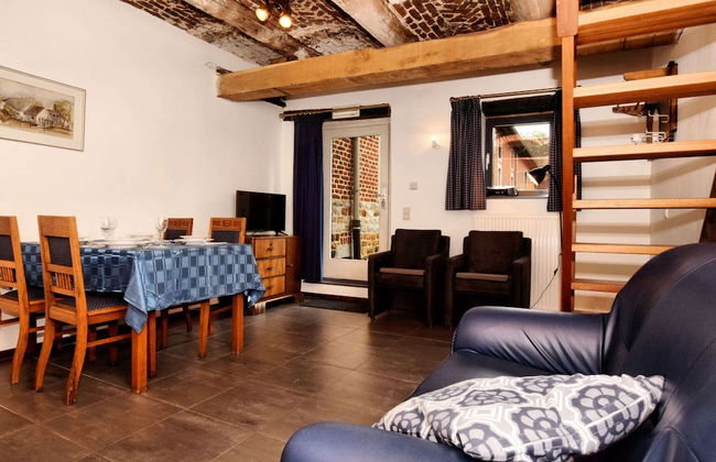 Nice Apartments in a Monumental Square Farm - Photo 15