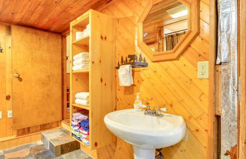 Forested Minikahda Lodge with Hot Tub Near Mt Hood - Foto 30