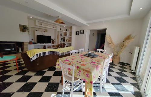 Maison provençale rénovée - Photo 4