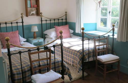 Characterful Cotswold cottage - Foto 10