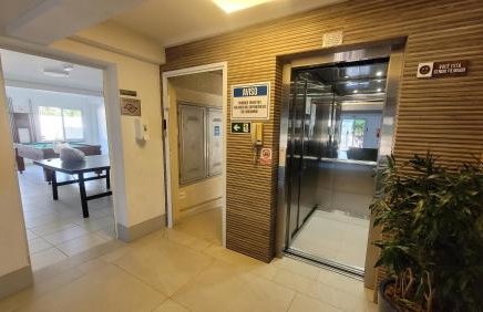 Confortável apartamento perto de praias - Bertioga - Foto 29