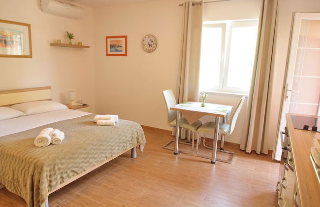 Apartments Villa Rea Orebic - Photo 11