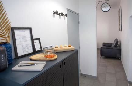 Apparemment t3 au cœur champenois - Foto 25