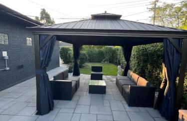 Casa 22 Luxury & Modern 3BD 2BA Home in Skokie - Photo 75