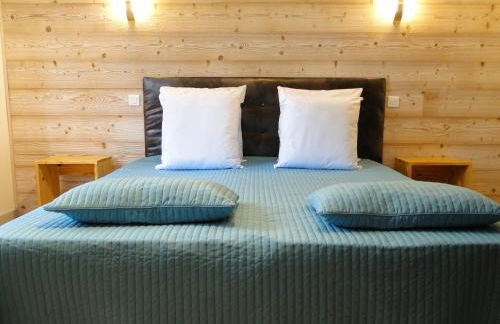 Gîte 1804 Montagnes du Jura avec Spa et Sauna classé 3 étoiles - Foto 14