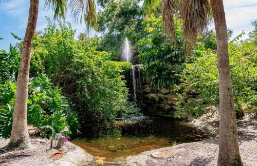 Park Shore Resort Top Floor BLDG J 455 Great View - Foto 54