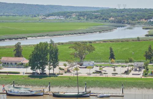 Lightful Refuge on the River Front, By TimeCooler - Foto 62