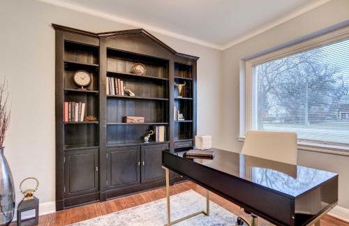 Luxurious Detroit Home - Walk to Golf and Park! - Photo 13