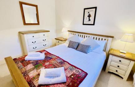 Riverview - Family river retreat a short walk from the quay - Foto 11