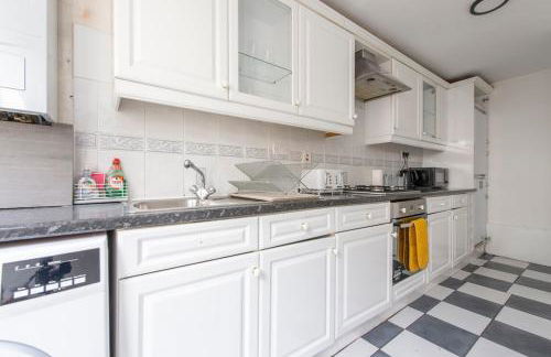 Lovely 2-bed 20 mins to central London - Foto 30