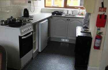 Court Farm Holiday Bungalows Ltd - Photo 19